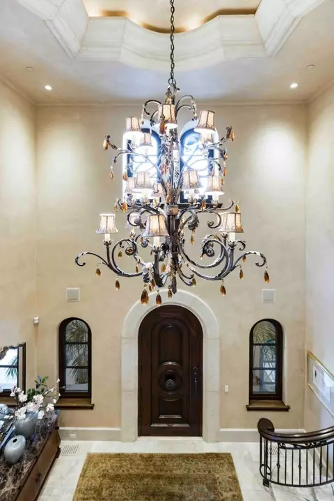 Entry Way - 35 Barry Ln, Atherton, CA 94027 photo 1 of 5