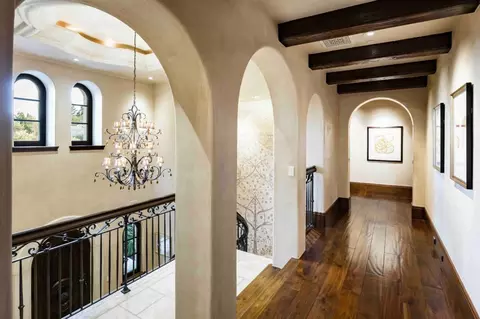 Entry Way - 35 Barry Ln, Atherton, CA 94027 photo 3 of 5