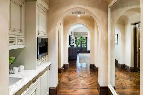 Entry Way - 35 Barry Ln, Atherton, CA 94027 photo 4 of 5