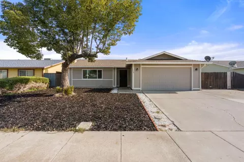 1156 Marguerite Ave, Manteca, CA 95336