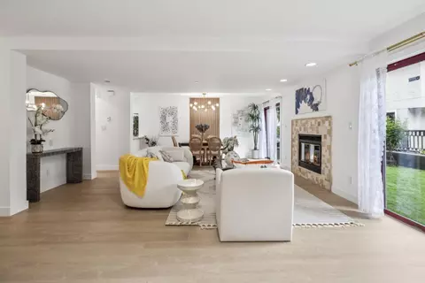 4159 El Camino Way UNIT E, Palo Alto, CA 94306