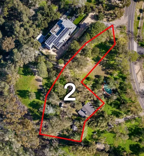 26731 Taaffe Rd, Los Altos Hills, CA 94022