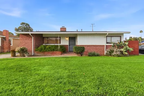 691 Lotus St, San Jose, CA 95116