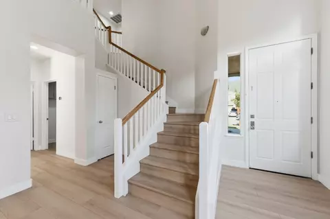 Entry Way - 310 Grau Dr, Fremont, CA 94536 photo 2 of 2
