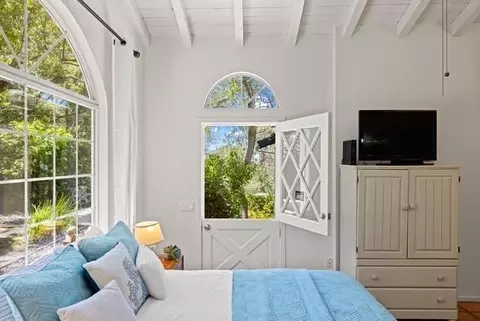 Bedroom - 0 2nd Ave 2 Ne Of Casanova St, Carmel, CA 93923 photo 2 of 4