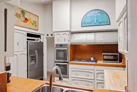 Kitchen - 0 2nd Ave 2 Ne Of Casanova St, Carmel, CA 93923 photo 2 of 2