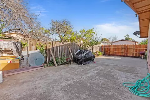 Exterior - 1780 Truckee Way, Salinas, CA 93906 photo 6 of 11
