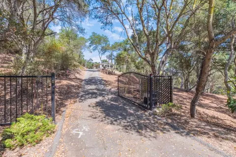 18795 Rea Ave, Aromas, CA 95004
