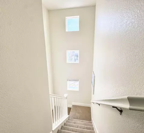 Entry Way - 861 Garden St, Milpitas, CA 95035 photo 3 of 3