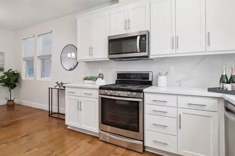 Kitchen - 861 Garden St, Milpitas, CA 95035 photo 3 of 9