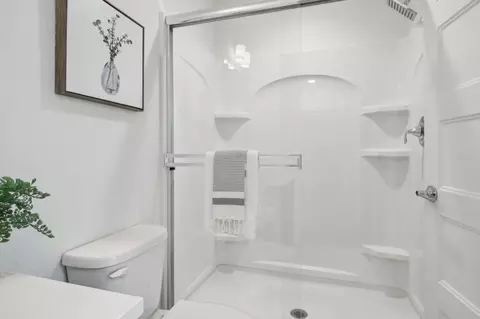 Bath - 861 Garden St, Milpitas, CA 95035 photo 8 of 8