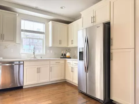 Kitchen - 861 Garden St, Milpitas, CA 95035 photo 8 of 9