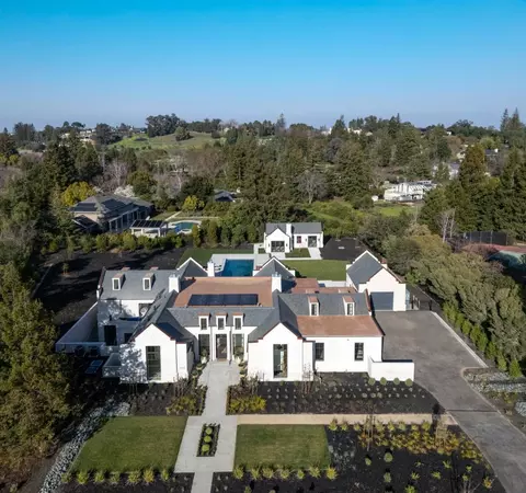 26321 Alexander Pl, Los Altos Hills, CA 94022