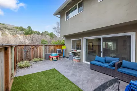 Exterior - 19223 Creekside Ln, Salinas, CA 93908 photo 6 of 9