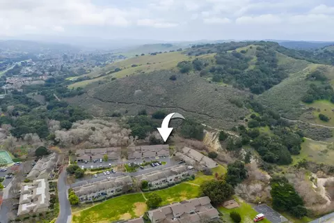 View/Area - 19223 Creekside Ln, Salinas, CA 93908 photo 2 of 4