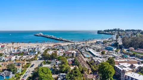 206 Villa Mar Vis, Santa Cruz, CA 95060
