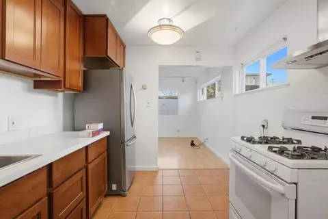 2350-2352 Sacramento St, Berkeley, CA 94702 photo 15