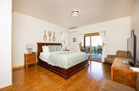 Bedroom - 2081 Ponderosa Way, Murphys, CA 95247 photo 14 of 21