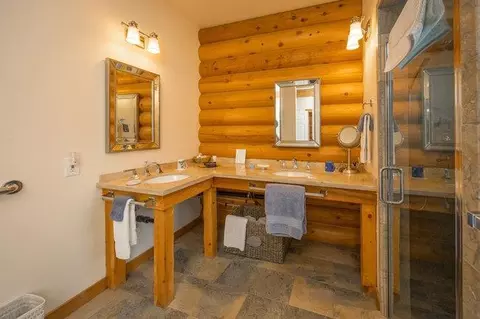 Bath - 2081 Ponderosa Way, Murphys, CA 95247 photo 2 of 18