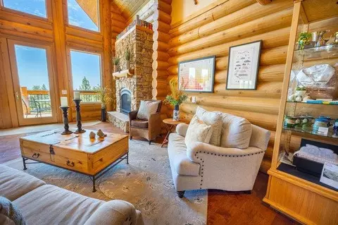Living - 2081 Ponderosa Way, Murphys, CA 95247 photo 4 of 11