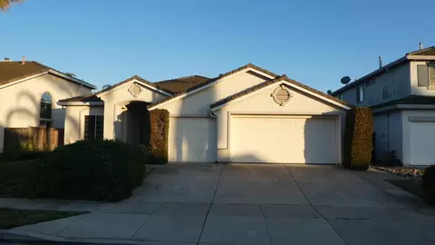 1914 Whitman St, Salinas, CA 93906