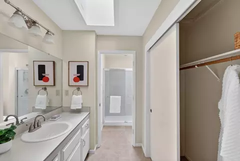 Bath - 3015 Arlington Dr, Aptos, CA 95003 photo 1 of 3