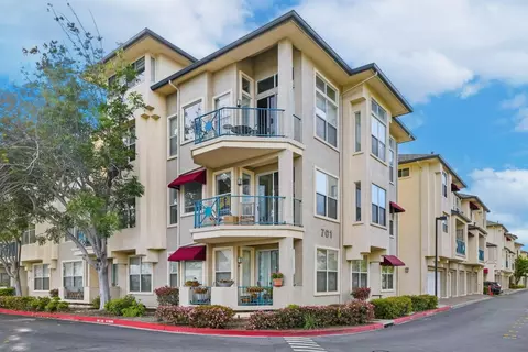 701 Baltic Cir 715, Redwood City, CA 94065