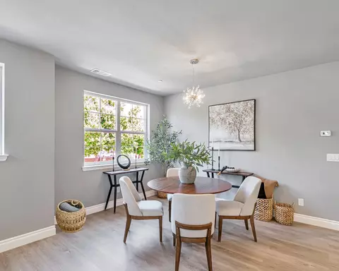 Dining - 802 Maybeck Pl, Hayward, CA 94544 photo 4 of 4