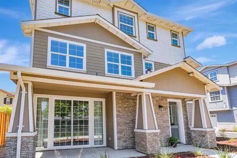 Exterior - 802 Maybeck Pl, Hayward, CA 94544 photo 1 of 1