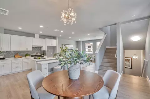 Dining - 802 Maybeck Pl, Hayward, CA 94544 photo 1 of 4