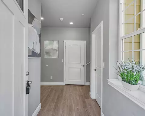 Entry Way - 802 Maybeck Pl, Hayward, CA 94544 photo 1 of 3