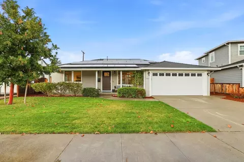 443 Juanita Dr, Santa Clara, CA 95050