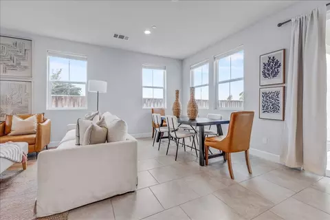 Dining - 2943 Abrams Dr, Marina, CA 93933 photo 1 of 1