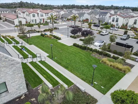 View/Area - 2943 Abrams Dr, Marina, CA 93933 photo 4 of 4