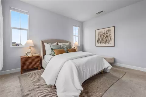 Bedroom - 2943 Abrams Dr, Marina, CA 93933 photo 6 of 7