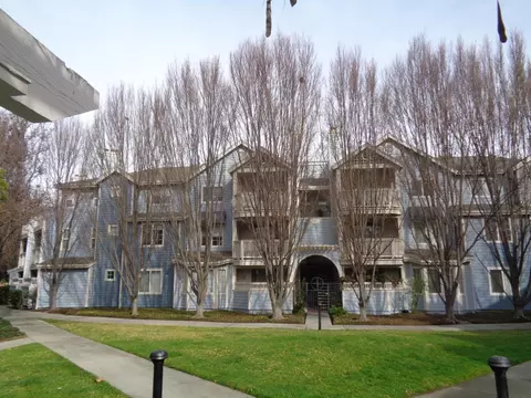 604 Arcadia Ter 303, Sunnyvale, CA 94085