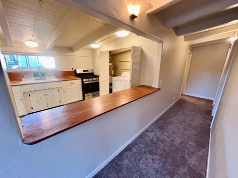 Entry Way - 160 Monterey Ave, Pacific Grove, CA 93950 photo 1 of 1