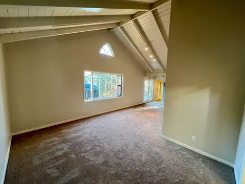 Living - 160 Monterey Ave, Pacific Grove, CA 93950 photo 9 of 9