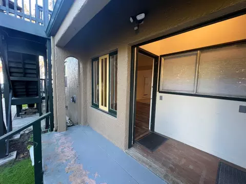 Exterior - 160 Monterey Ave, Pacific Grove, CA 93950 photo 9 of 11