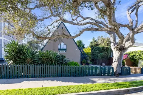 160 Monterey Ave, Pacific Grove, CA 93950
