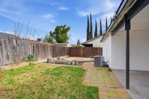 Exterior - 3117 Gibson Way, Modesto, CA 95354 photo 6 of 6