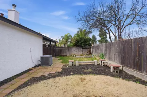 Exterior - 3117 Gibson Way, Modesto, CA 95354 photo 4 of 6