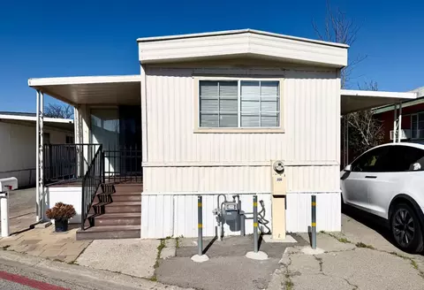 411 Lewis Rd 208, San Jose, CA 95111