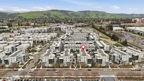 View/Area - 6816 Vector Ct, San Jose, CA 95119 photo 10 of 11