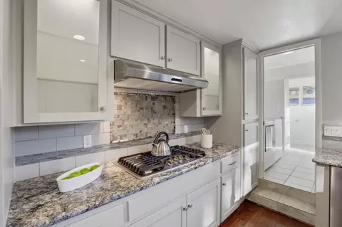Kitchen - 1610 Calabrese Way, Gilroy, CA 95020 photo 3 of 7