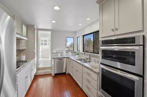 Kitchen - 1610 Calabrese Way, Gilroy, CA 95020 photo 2 of 7