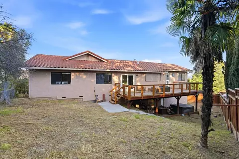 Exterior - 1610 Calabrese Way, Gilroy, CA 95020 photo 8 of 10