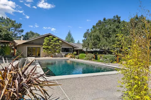 17 Calera Canyon Rd, Corral De Tierra, CA 93908