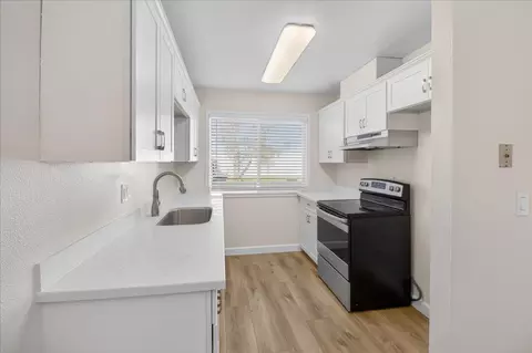 Kitchen - 1520 Ebro Cir, Salinas, CA 93906 photo 1 of 1