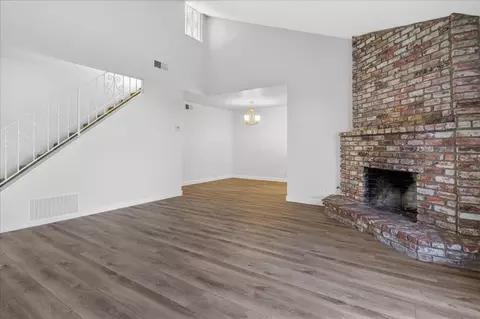 Living - 1520 Ebro Cir, Salinas, CA 93906 photo 2 of 3